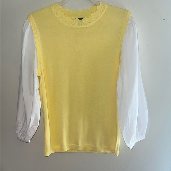 NWT Talbots Women’s Woven Sleeve Pullover in Daisy Yellow with Scalloped Collar - Picture 2 of 8